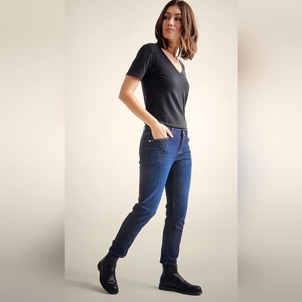 EUC DU/ER Performance Denim Girlfriend - Dark Stone Size 34